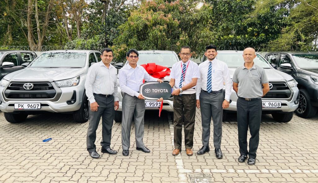Toyota Lanka Delivers Toyota Hilux Fleet to Maga Engineering (Pvt) Ltd