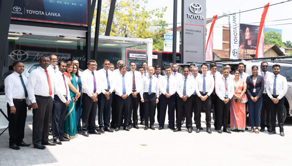 A New Era of Vehicle Ownership Begins in Borella with Toyota Lanka and Vallibel Finance